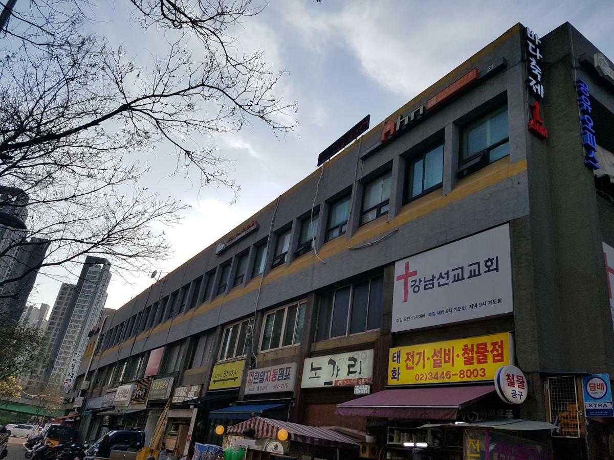 Capsule hotel Ahn House Seoul